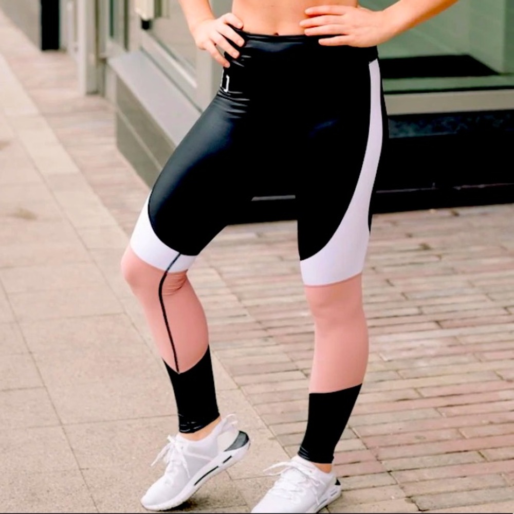 ALALA x Solidcore leggings in Black/Rose - Sz MED, NEW with Tags